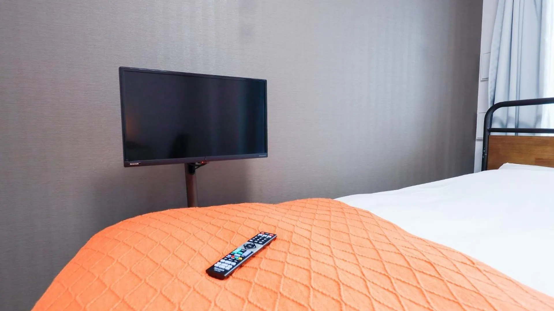 Seaside Tamachi 202,302,402,502,602,702 - Vacation Stay 44297V Tokyo Apartment